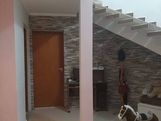 Casa para Venda em Ribeirão Pires - 2