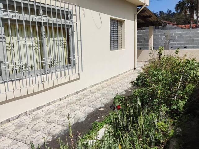 Casa para Locação em Ribeirão Pires - 4