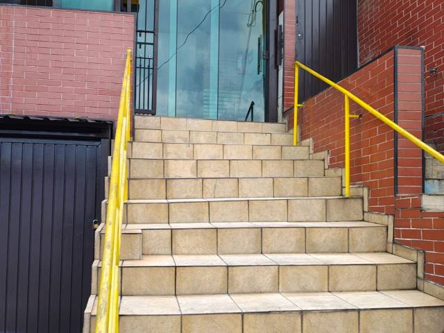 #4835 - Comércio em Geral para Venda em Ribeirão Pires - SP - 1