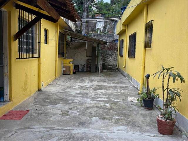 #4862 - Casa para Venda em Ribeirão Pires - SP