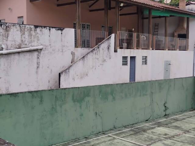 #4868 - Casa de Campo para Venda em Ribeirão Pires - SP