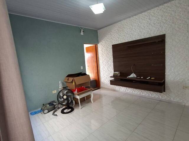 #4849 - Casa para Venda em Suzano - SP