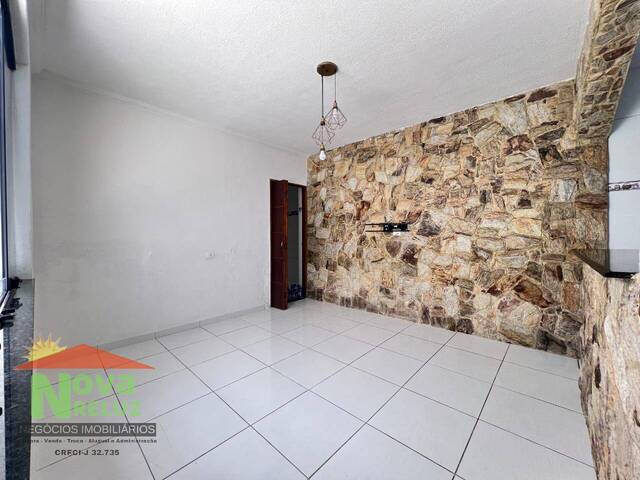 #4891 - Casa para Venda em Ribeirão Pires - SP