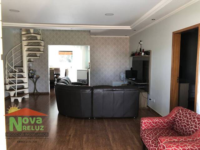 #4906 - Casa para Venda em Pardinho - SP
