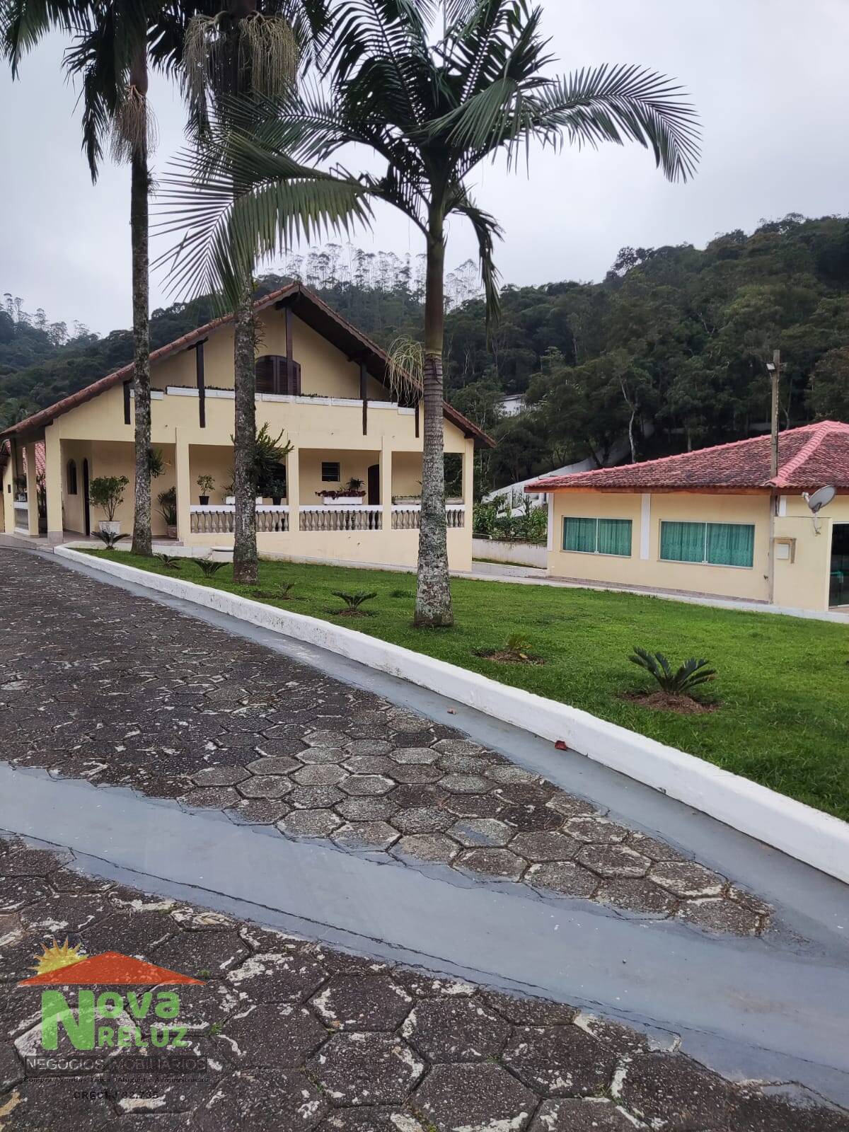 Sítio à venda com 3 quartos, 35000m² - Foto 7