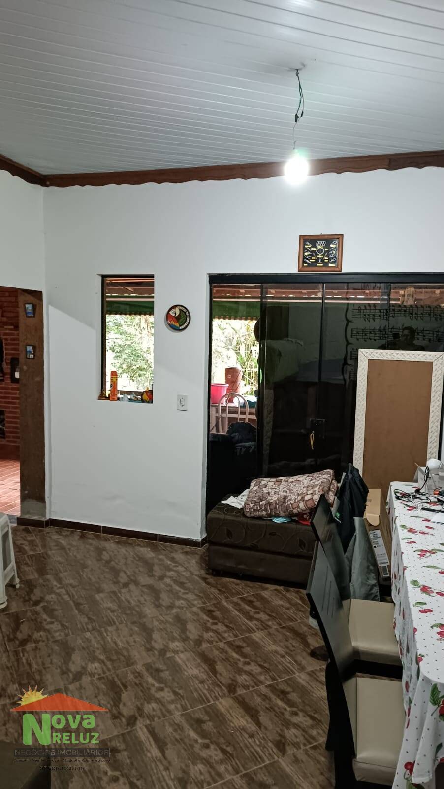 Chácara, 2 quartos, 1128 m² - Foto 2