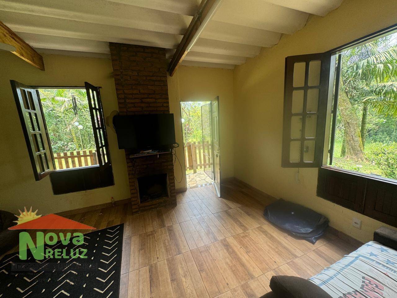 Sítio, 2 quartos, 2 hectares - Foto 2