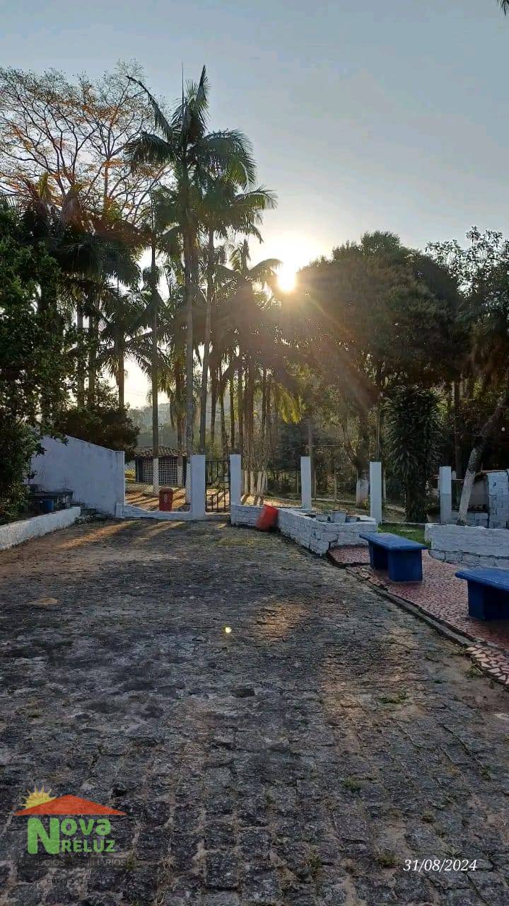 Chácara, 4 quartos, 3000 m² - Foto 2