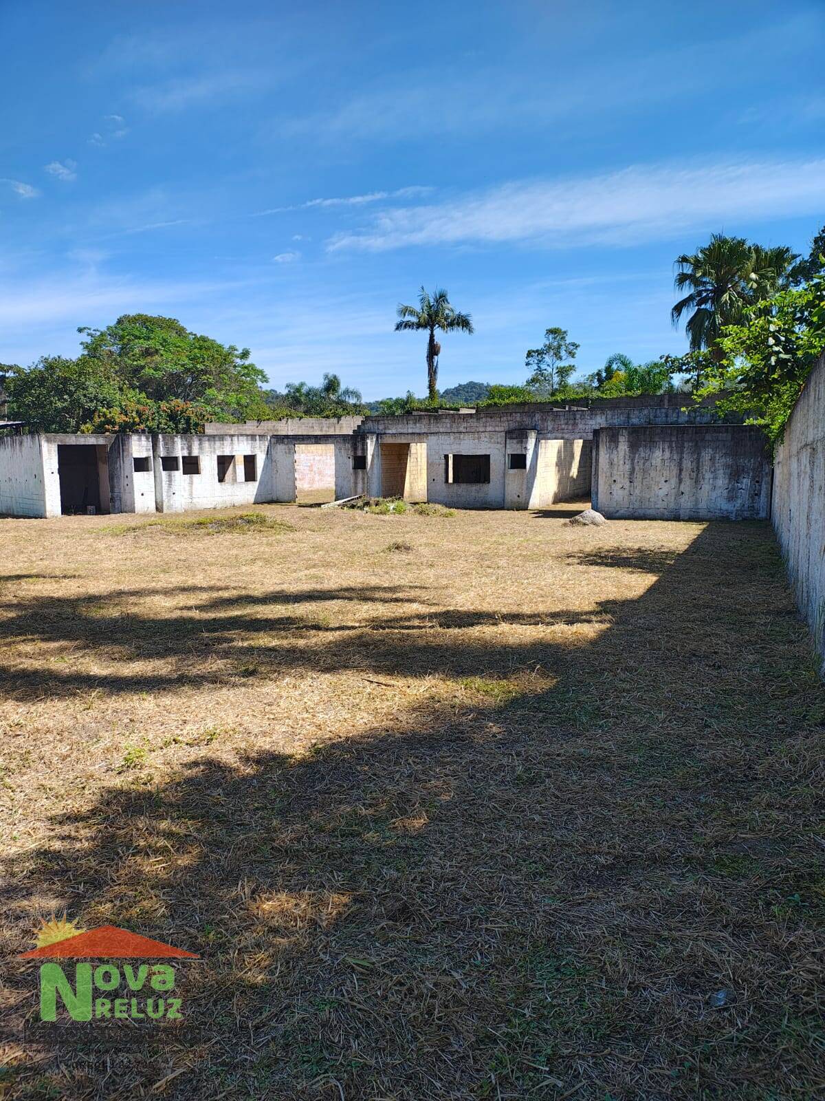 Terreno, 2100 m² - Foto 1
