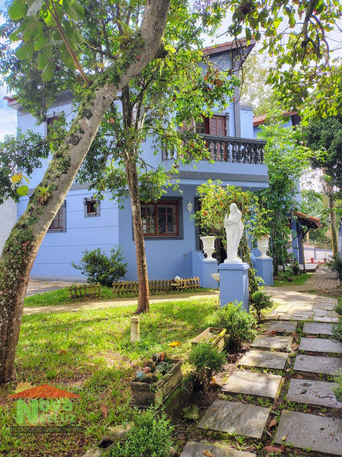 O REFÚGIO DOS SEUS SONHOS: CONFORTO, NATUREZA E ESPAÇO DE SOBRA!