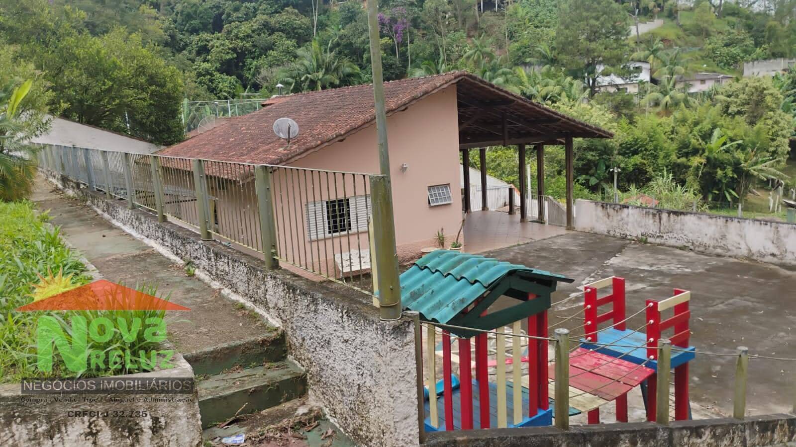 Sítio, 2 quartos, 1000 m² - Foto 1