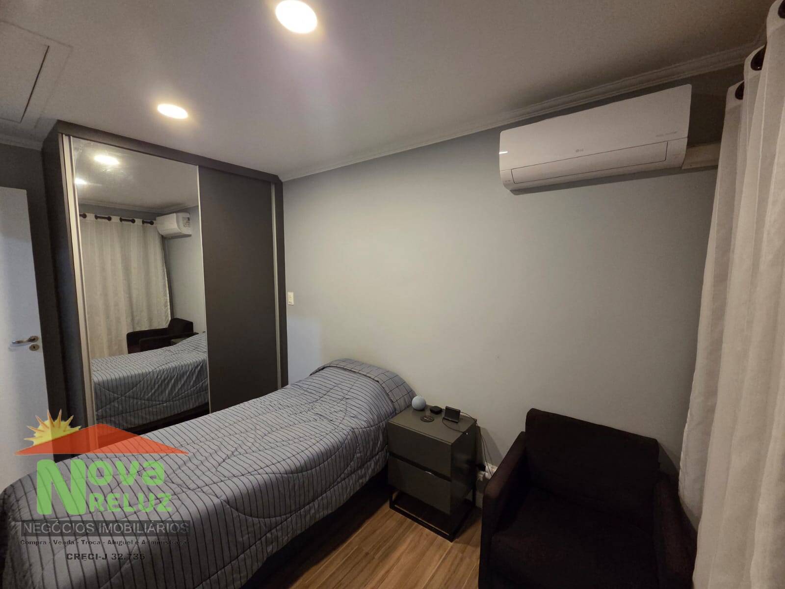 Chácara, 4 quartos, 980 m² - Foto 8