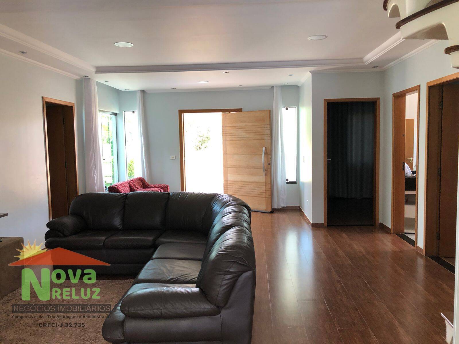 Casa, 5 quartos, 259 m² - Foto 2